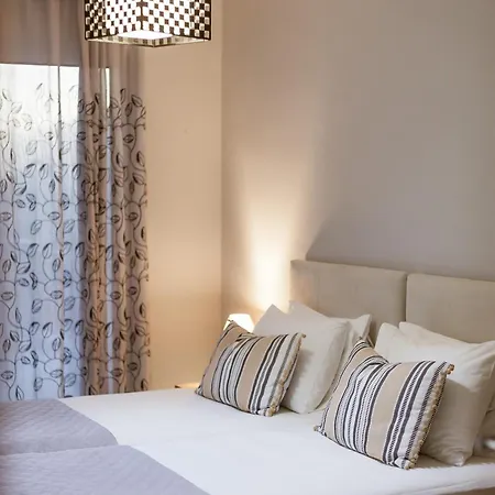 Vila Bliss With Private Pool & Panoramic Sea View