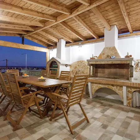 Bliss With Private Pool & Panoramic Sea View أفانتو