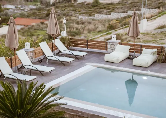 Bliss With Private Pool & Panoramic Sea View ヴィラ アファンドウ